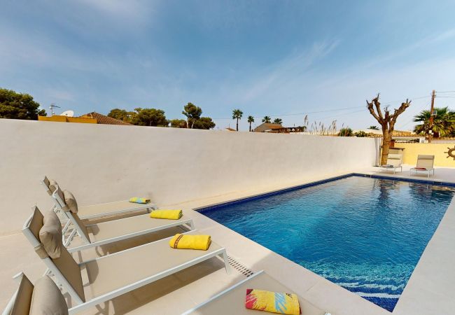 Villa en Los Alcazares - Villa Greenland-A Murcia Holiday Rentals Property